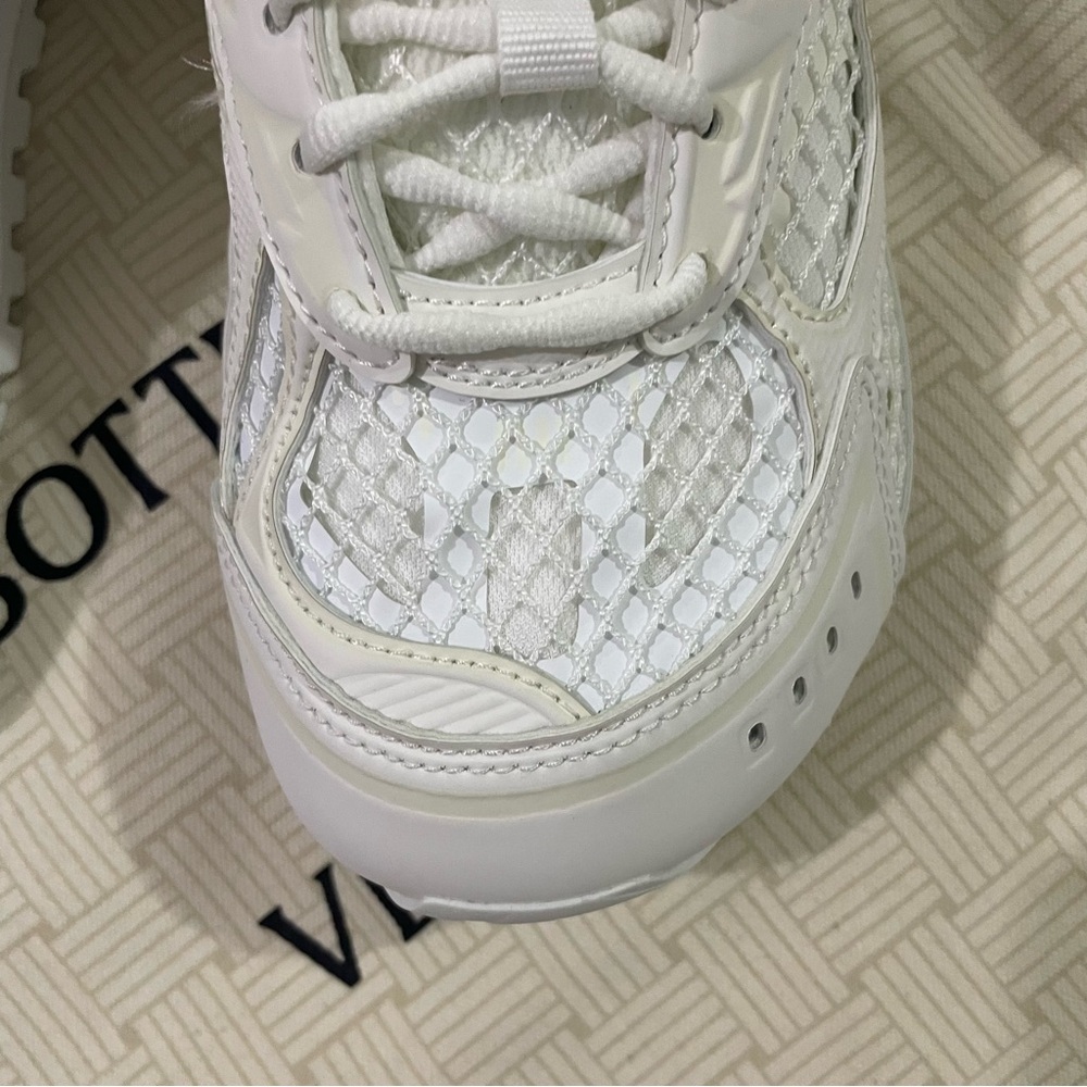 Bottega Veneta White Mesh & Leather Sneakers - Picture 5 of 12
